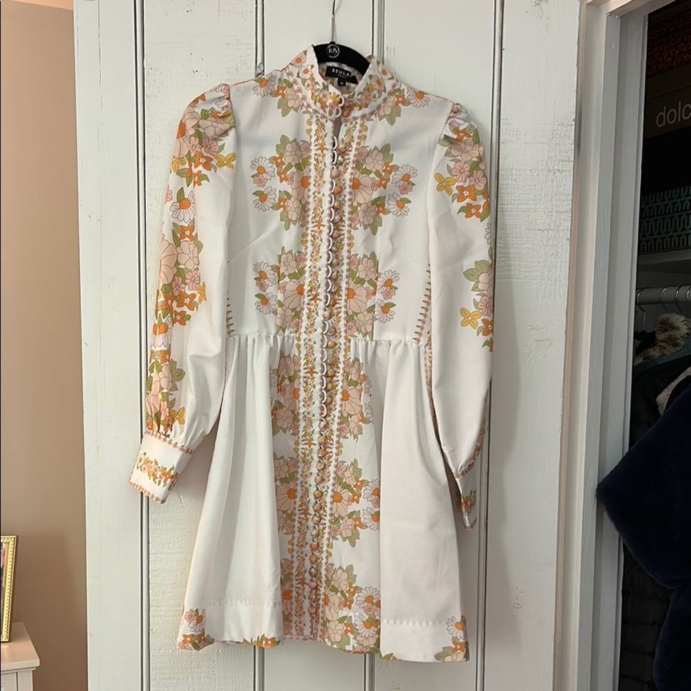 Floral Embroidered White Dress M